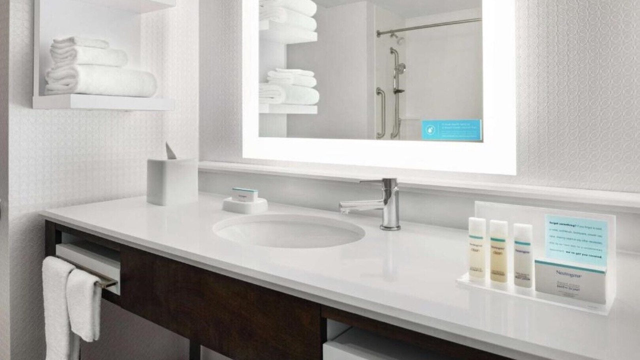 Photo of Bathroom in Brooklyn Park