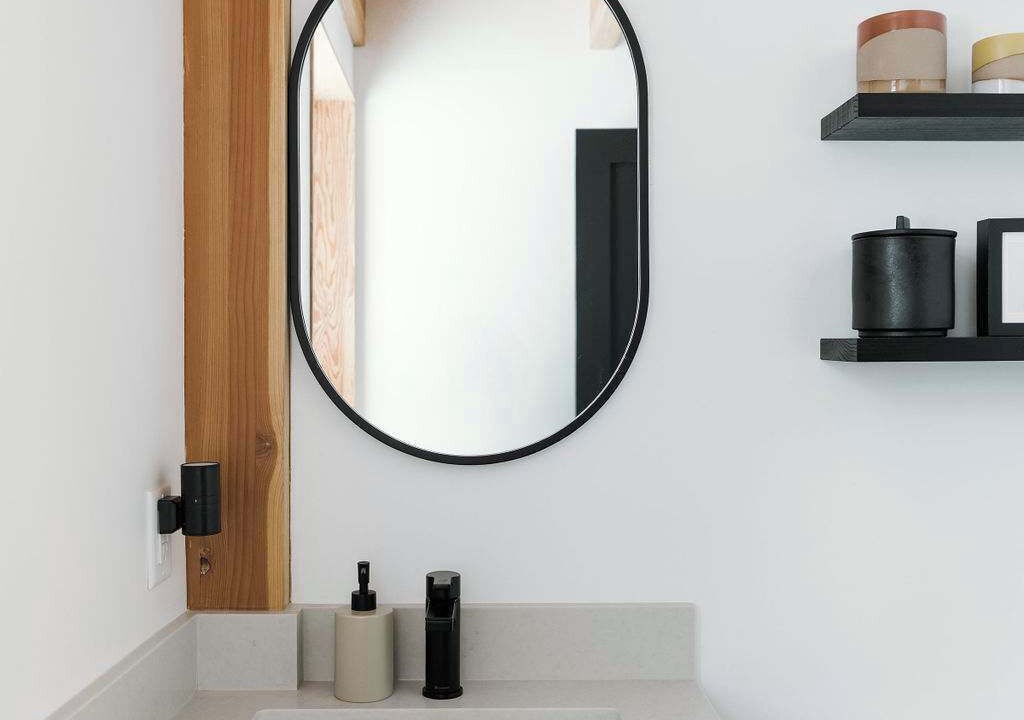 Photo of Bathroom in Dysart et al