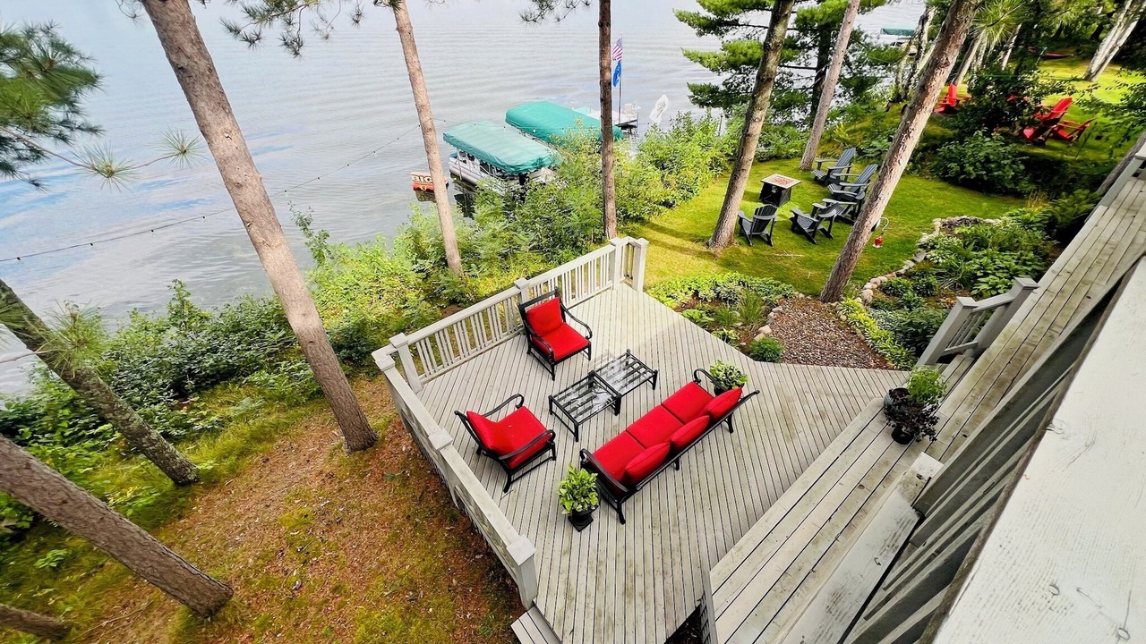Photo of Patio Balcony in Crosslake
