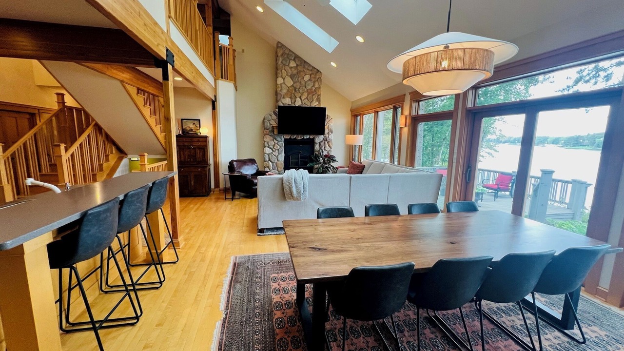 Photo of Livingroom in Crosslake