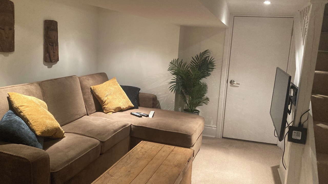 Photo of Livingroom in Wychwood