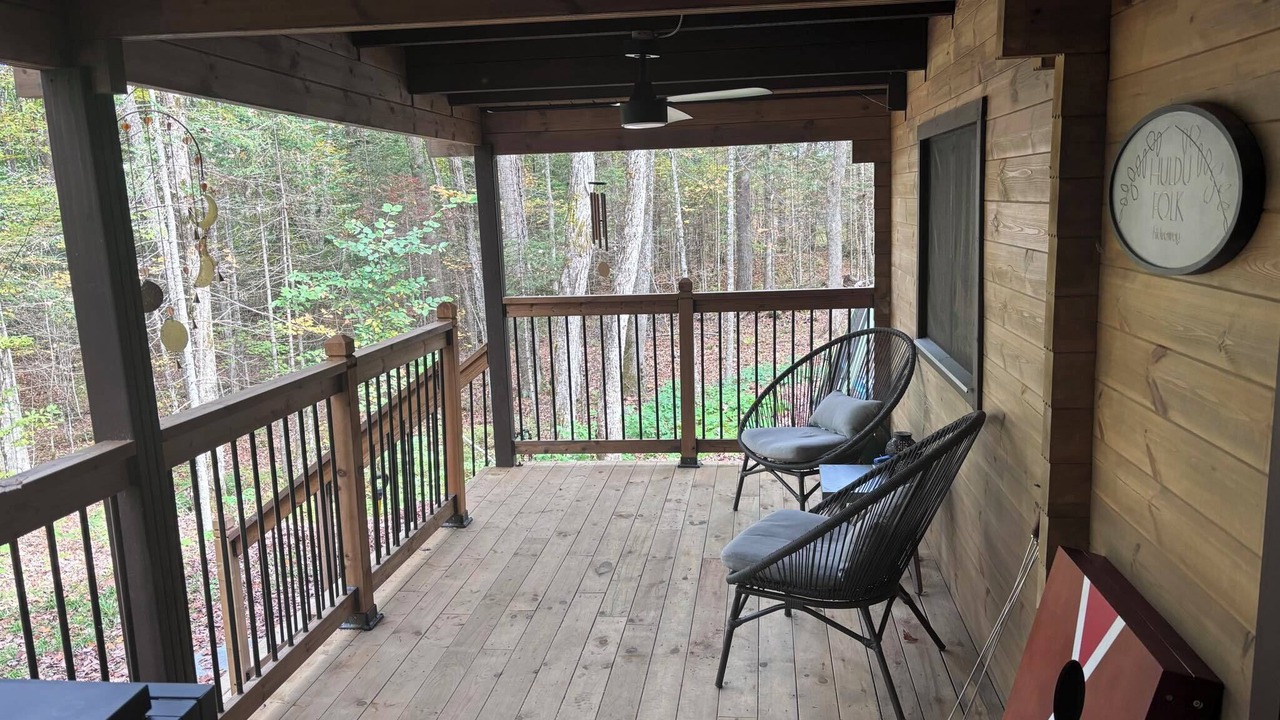 Photo of Patio Balcony in Bracebridge
