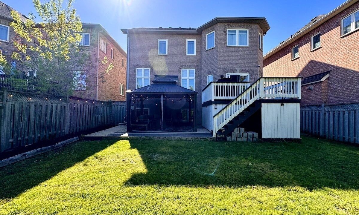 Photo of Outdoor in Meadowvale Village