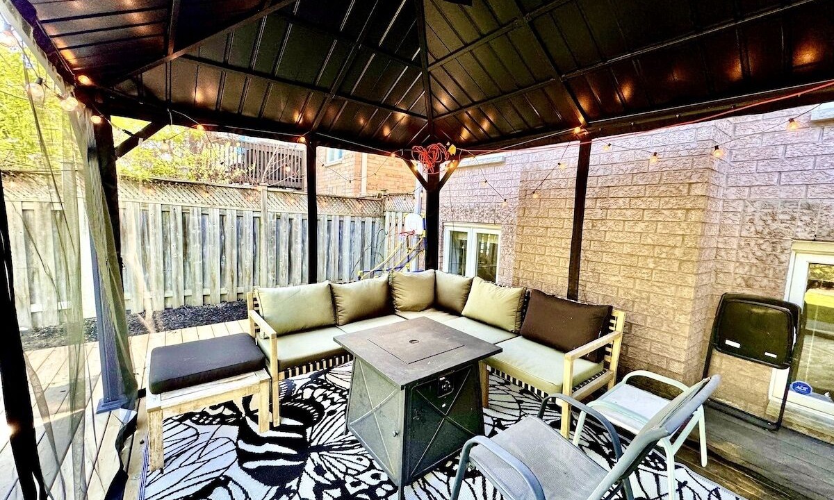 Photo of Patio Balcony in Meadowvale Village