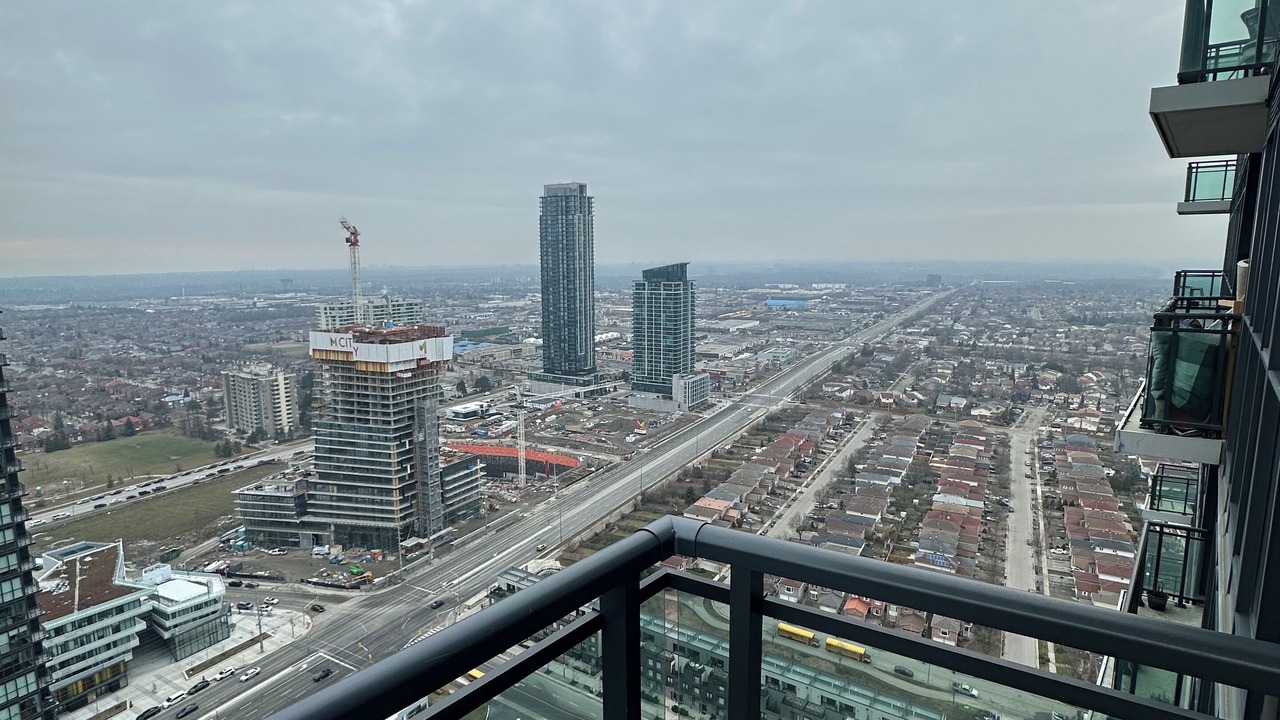 Photo of Outdoor in Downtown Mississauga