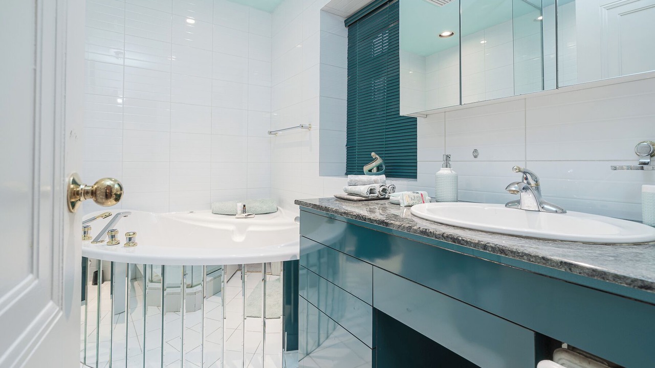 Photo of Bathroom in Forest Hill South