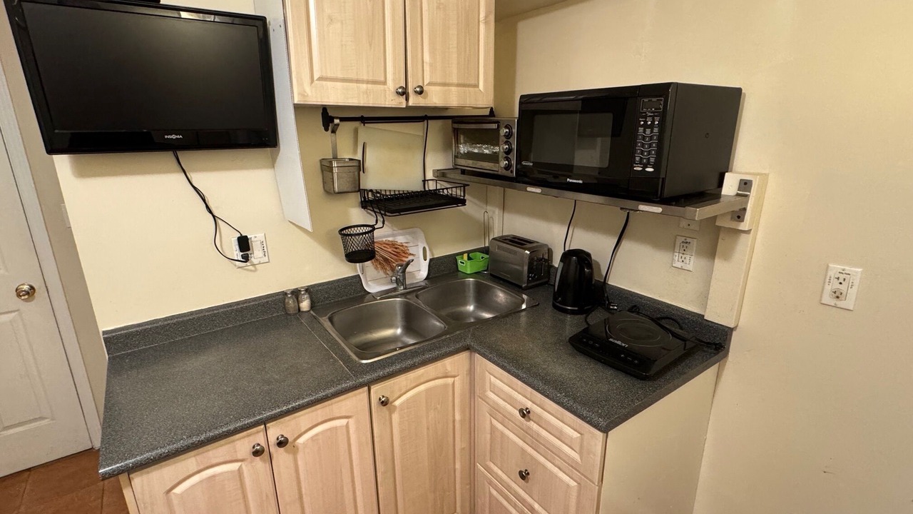Photo of Kitchen in Central Erin Mills