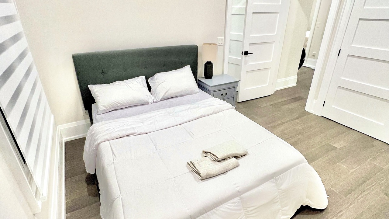 Photo of Bedroom in Midtown Toronto