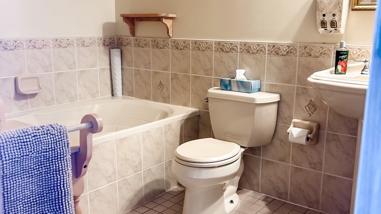 Photo of Bathroom in Crowes Landing