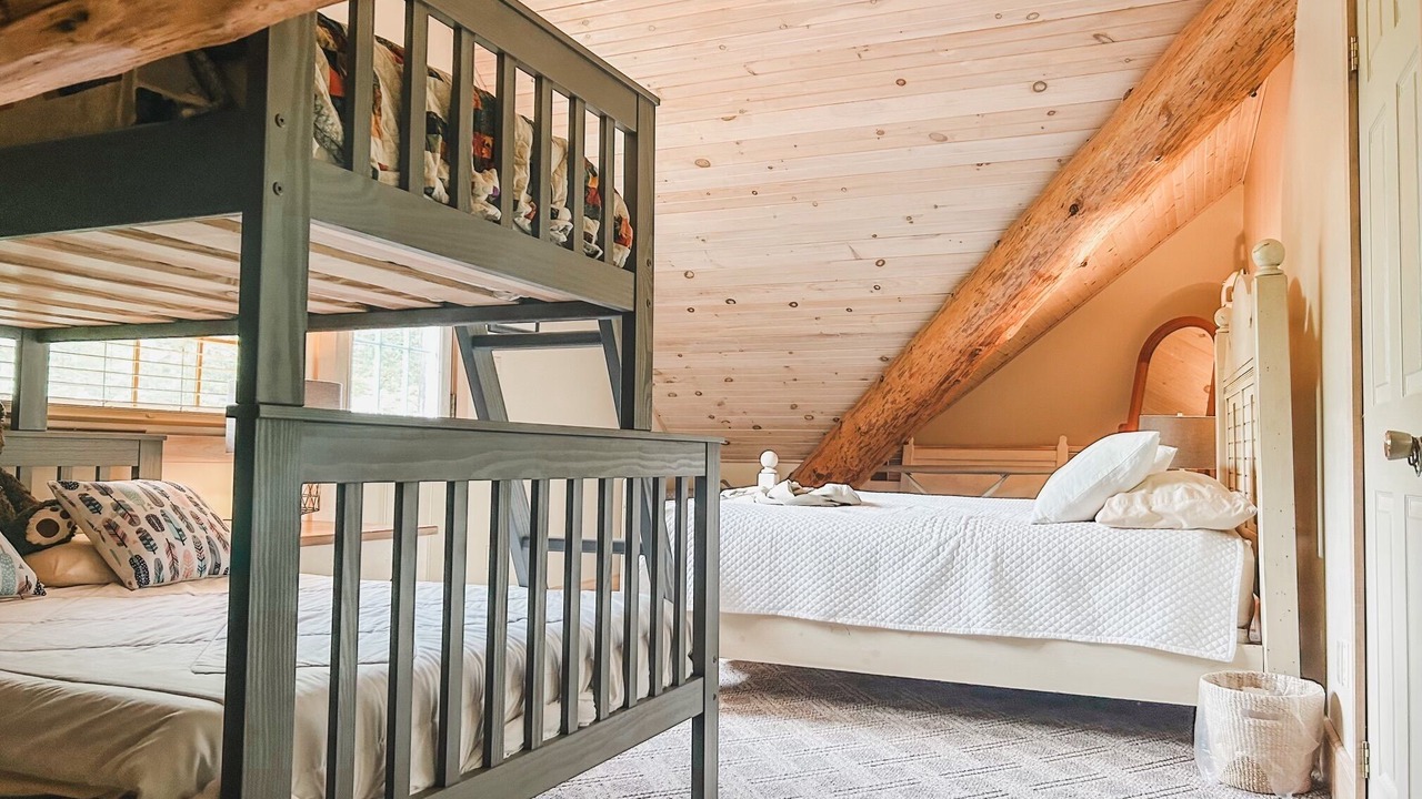 Photo of Bedroom in Crowes Landing