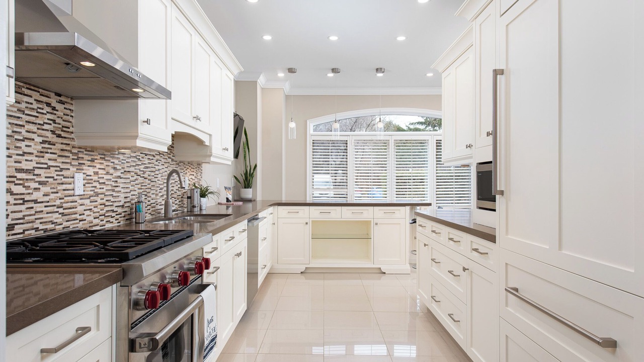 Photo of Kitchen in Broadview North