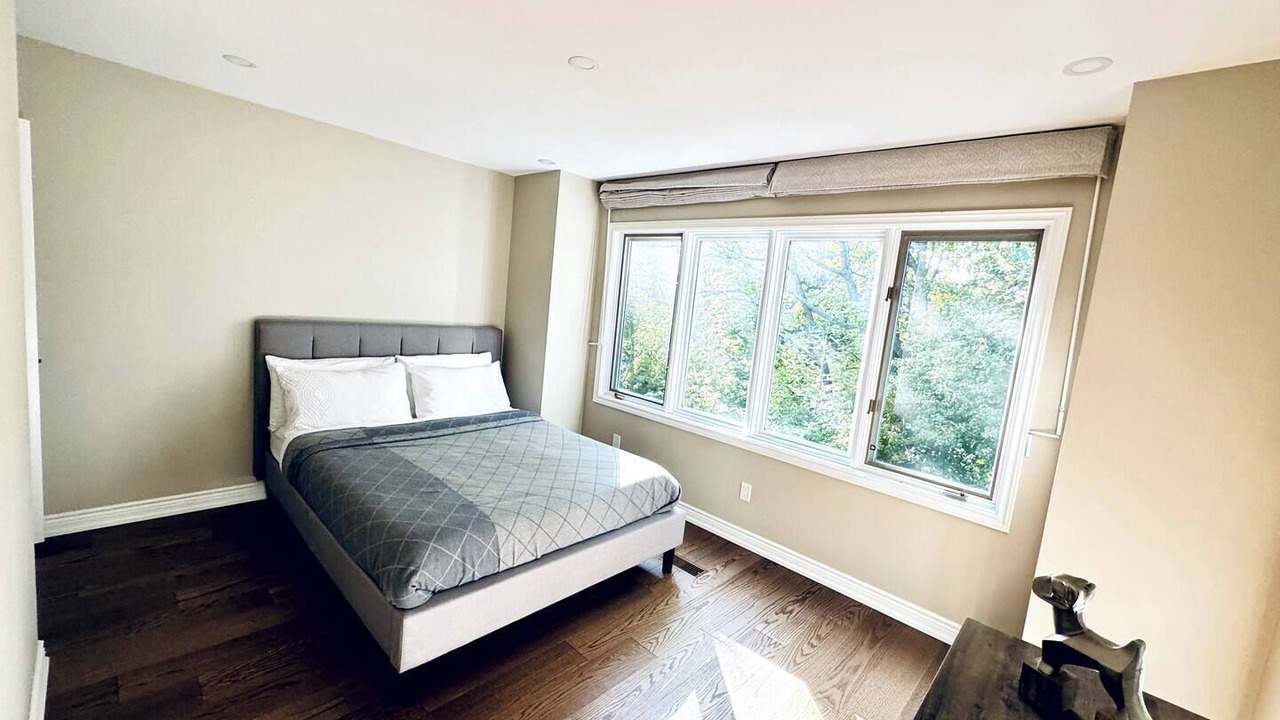 Photo of Bedroom in Broadview North