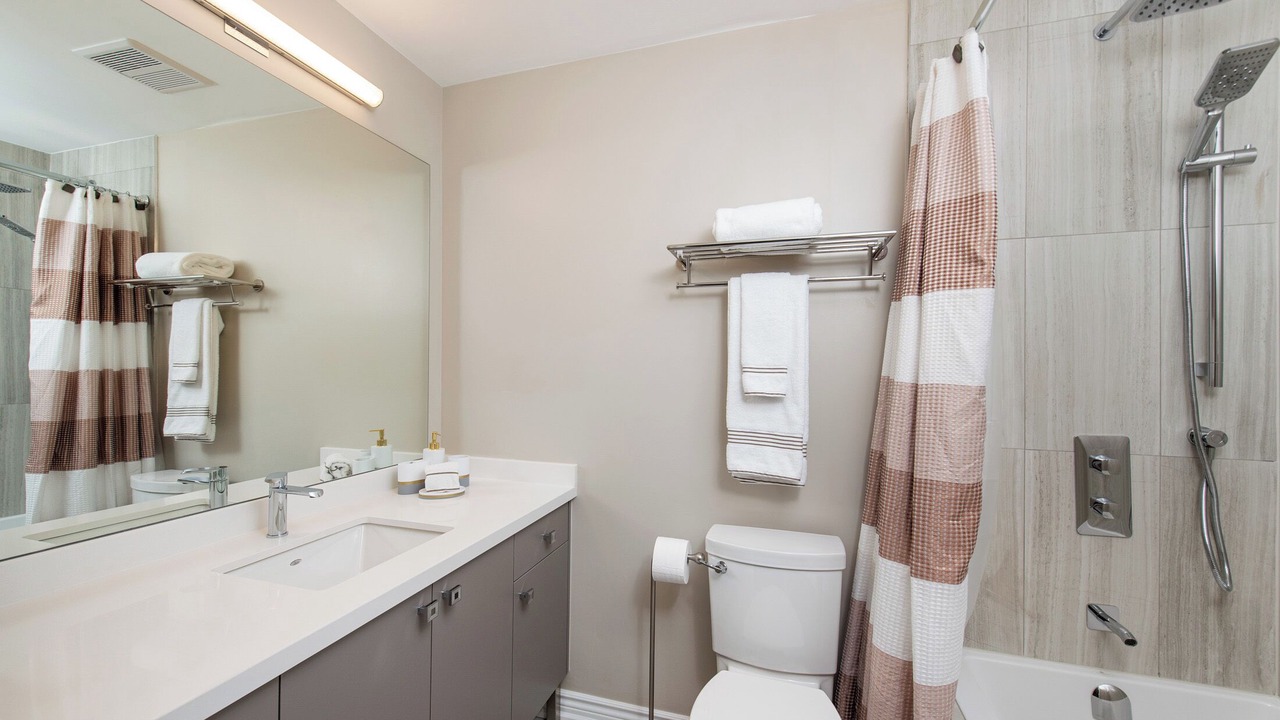 Photo of Bathroom in Broadview North