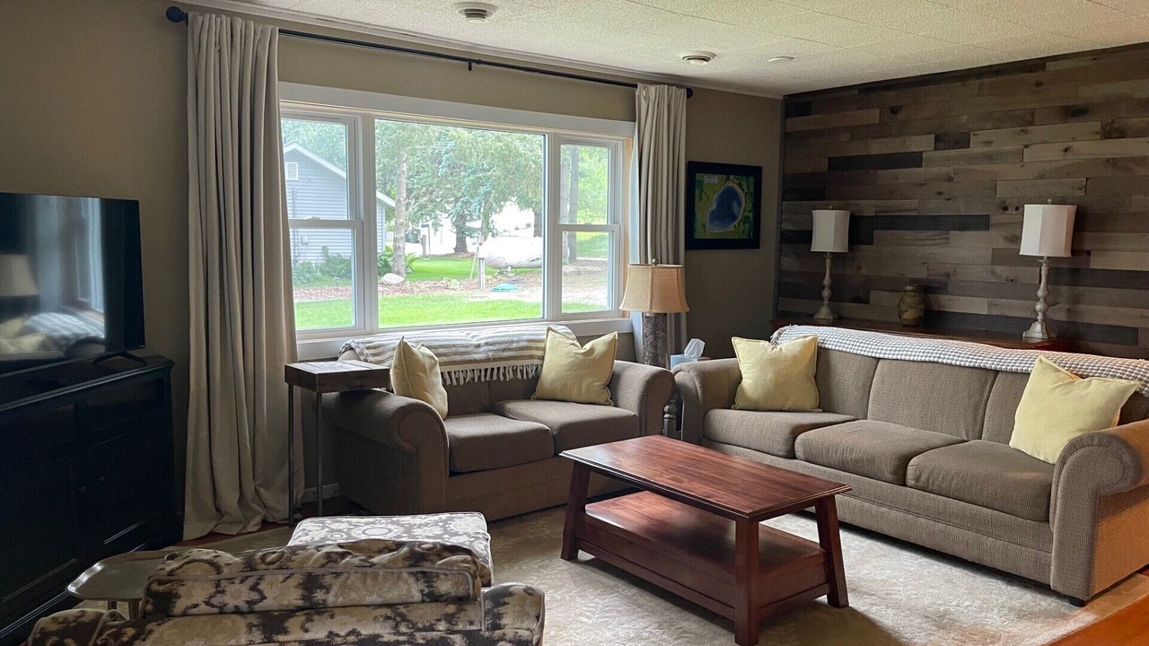 Photo of Livingroom in Rockville