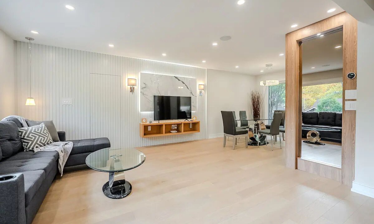 Photo of Livingroom in The Beaches