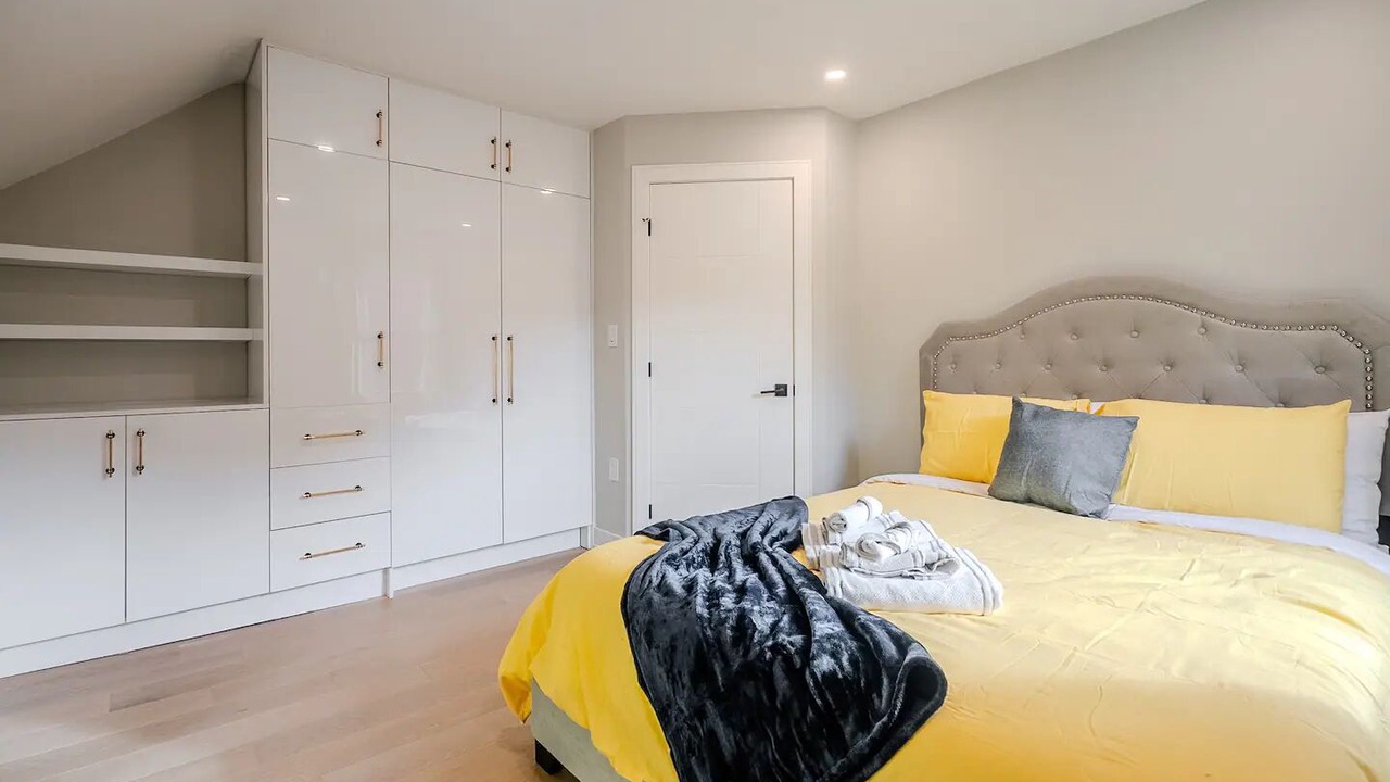 Photo of Bedroom in The Beaches