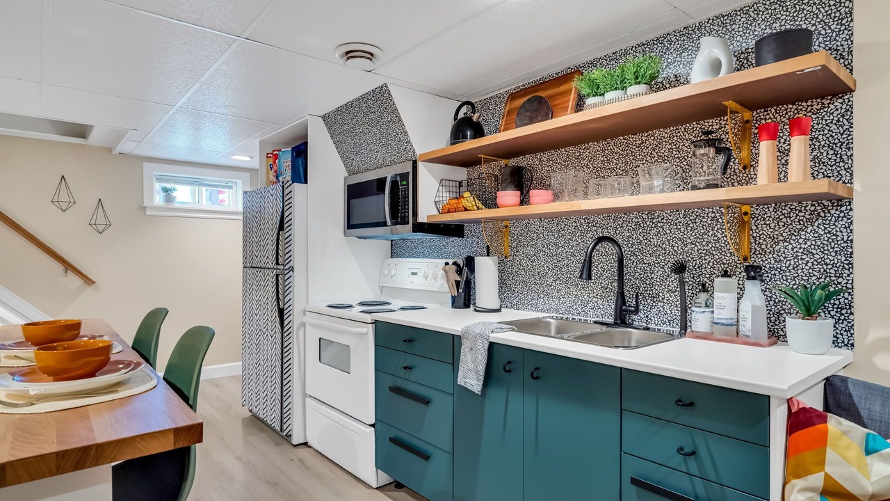 Photo of Kitchen in Ottawa Division