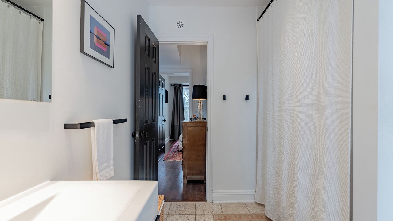 Photo of Bathroom in Halton Regional Municipality