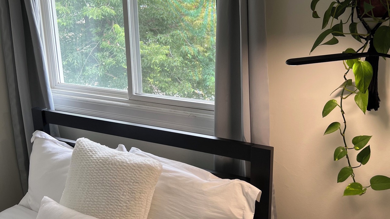 Photo of Bedroom in Ottawa Division