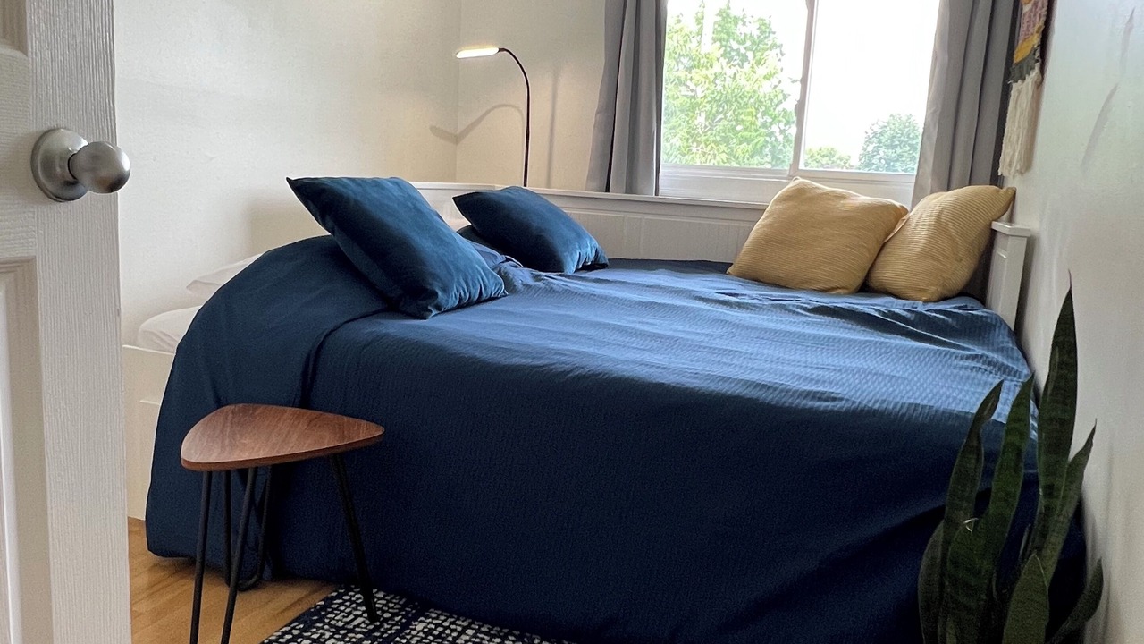 Photo of Bedroom in Ottawa Division