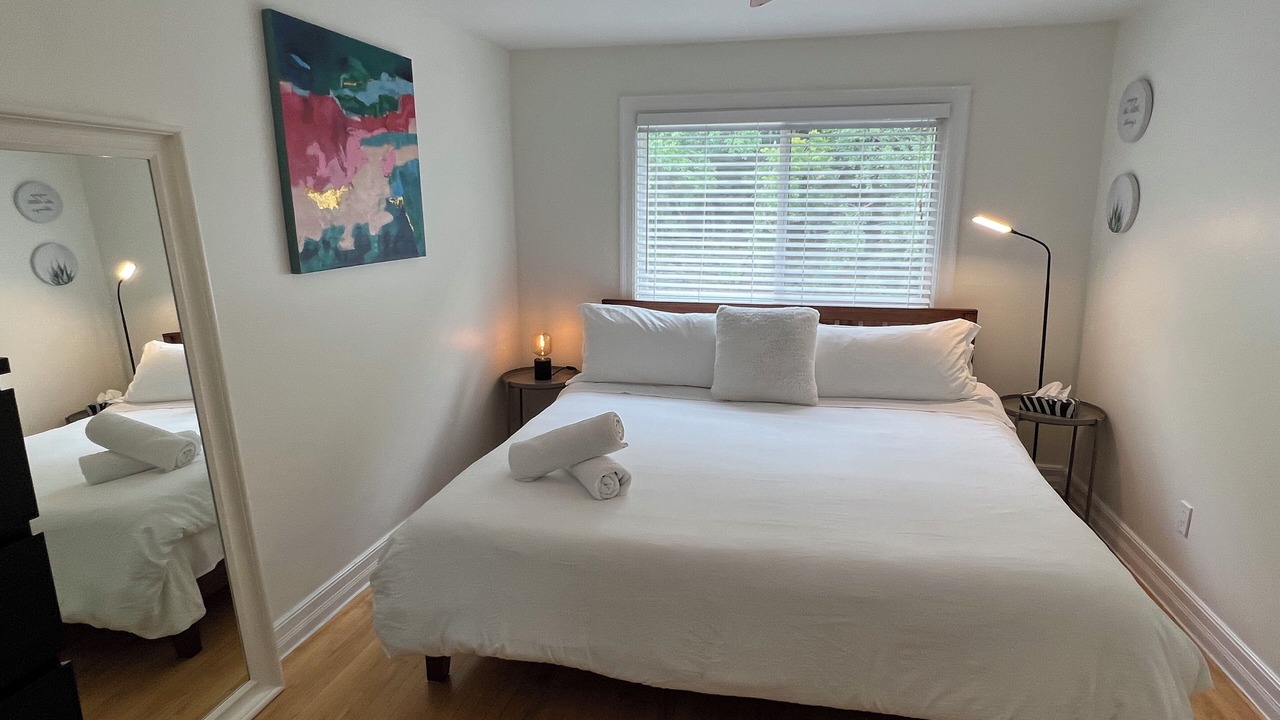 Photo of Bedroom in Ottawa Division