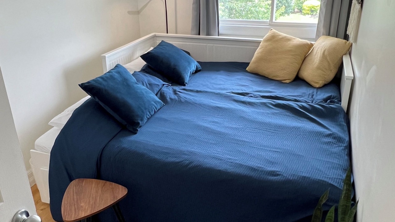 Photo of Bedroom in Ottawa Division