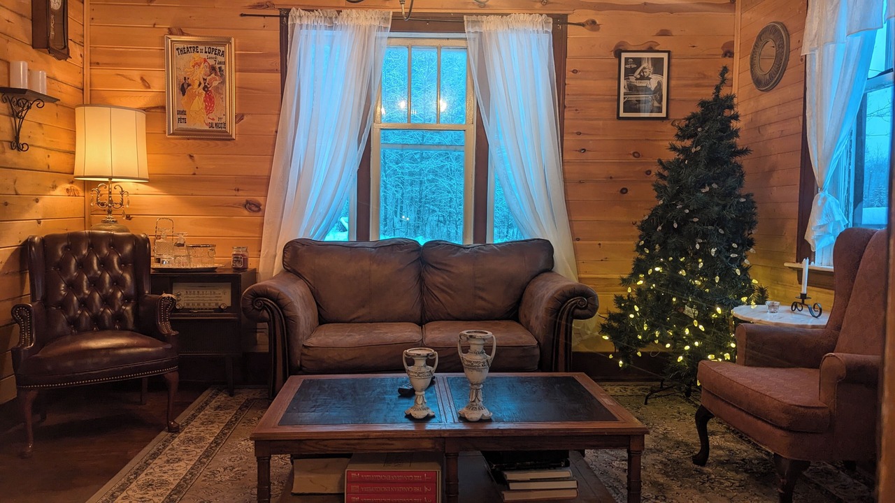 Photo of Livingroom in Kaministiquia
