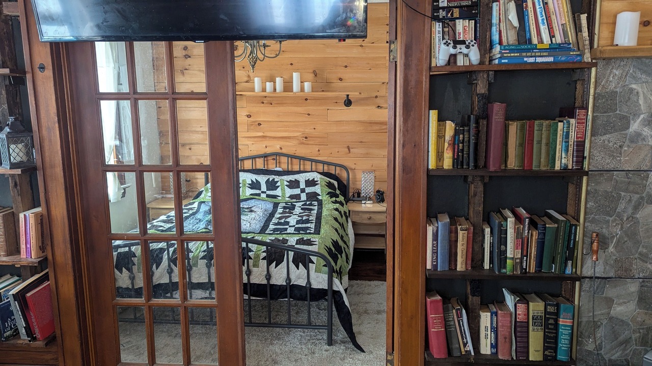 Photo of Bedroom in Kaministiquia