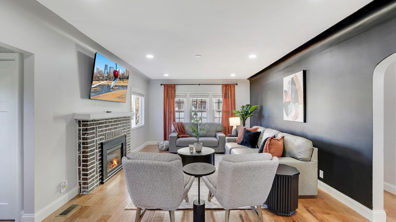 Photo of Livingroom in Minneapolis
