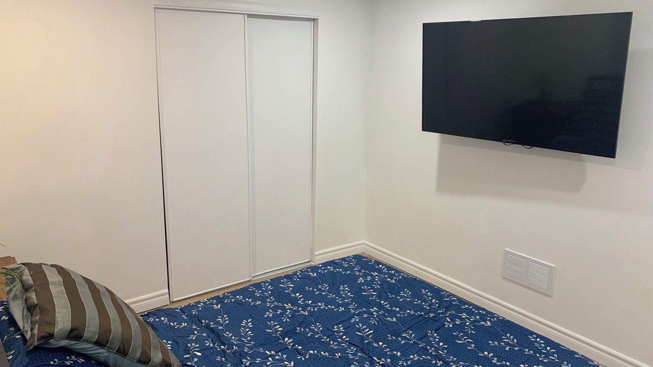 Photo of Bedroom in Ajax