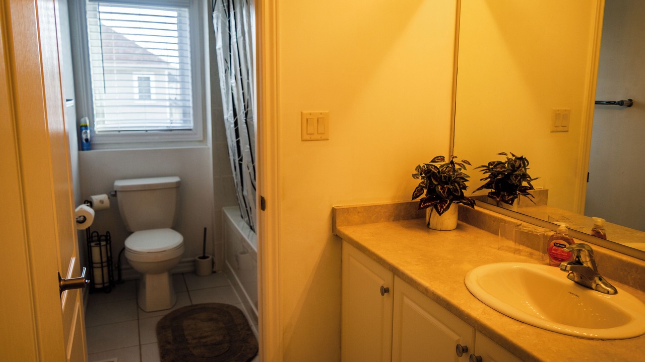 Photo of Bathroom in Welland