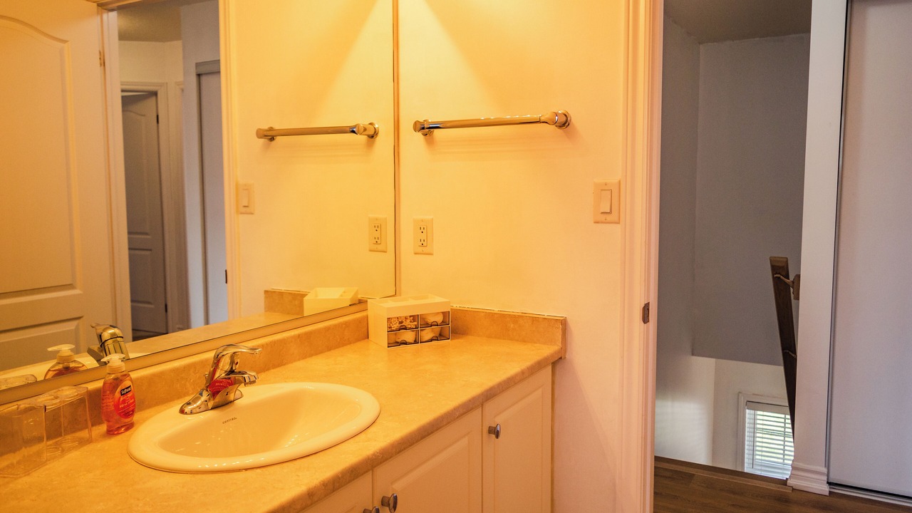 Photo of Bathroom in Welland