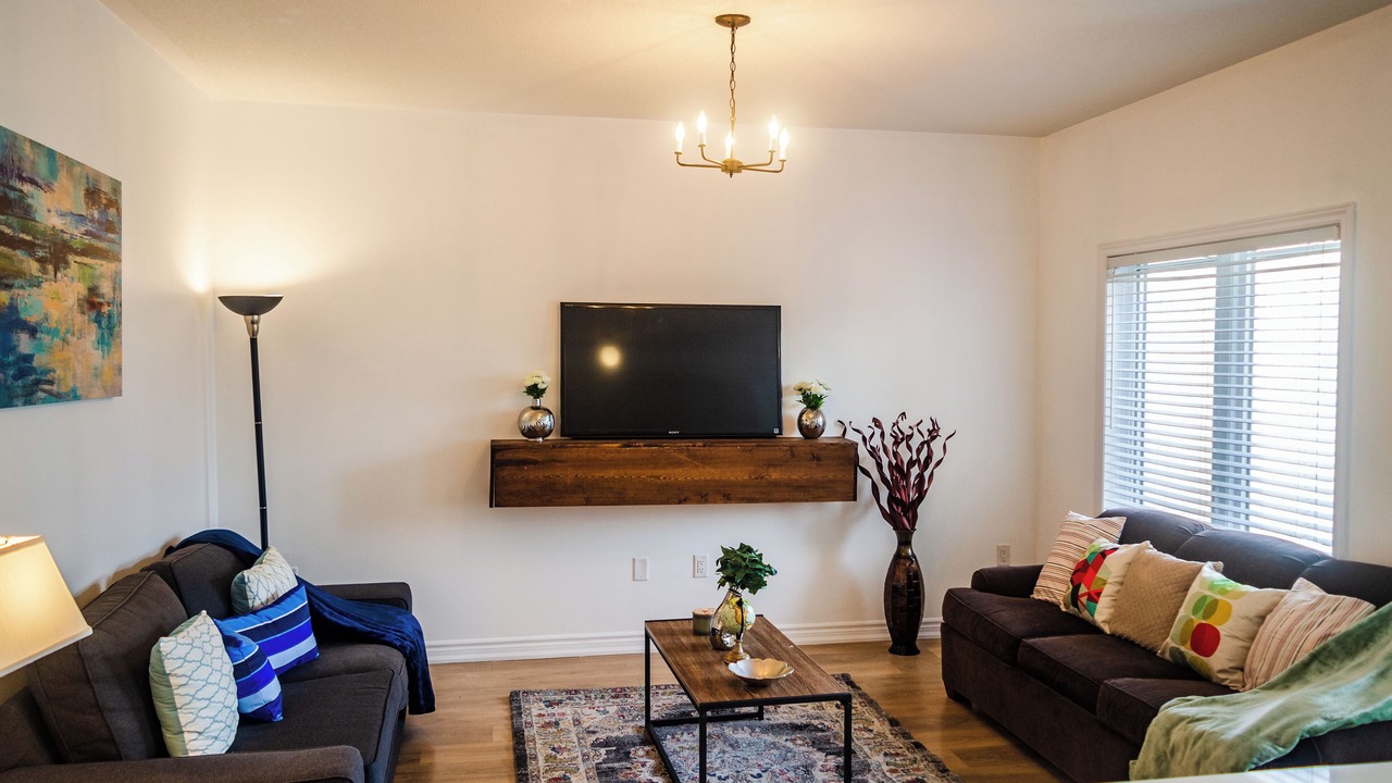 Photo of Livingroom in Welland