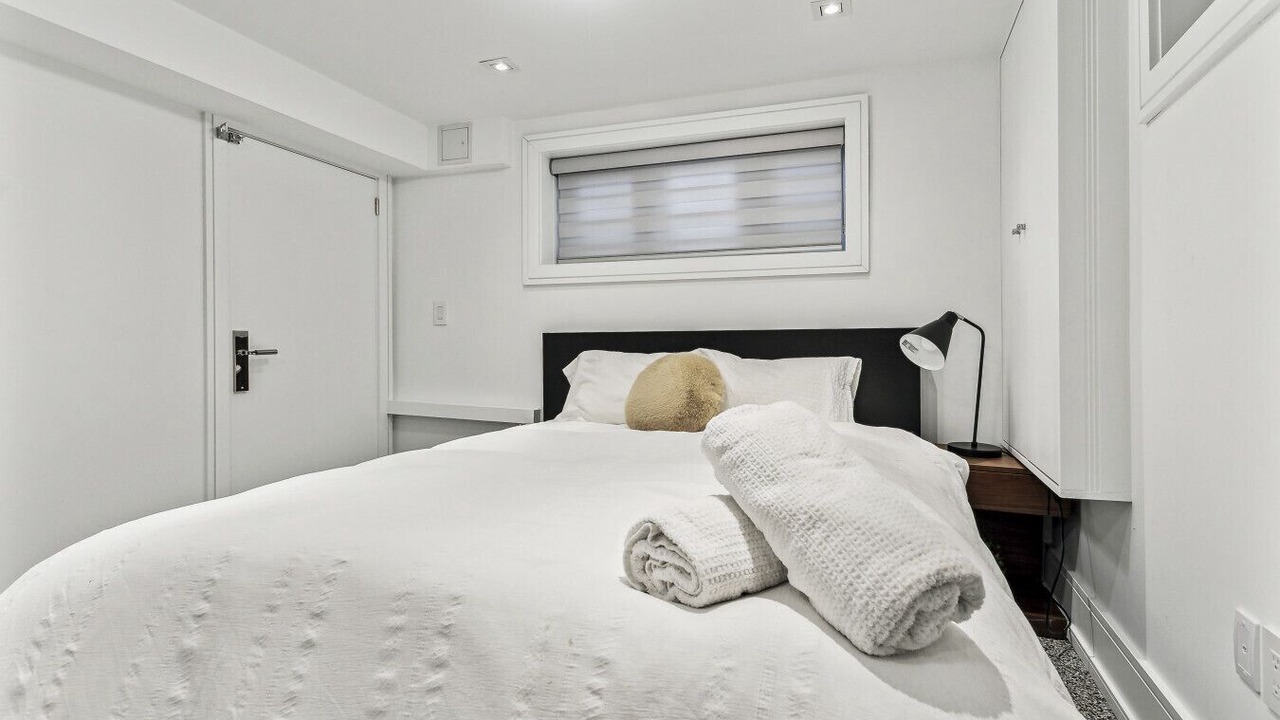 Photo of Bedroom in Midtown Toronto