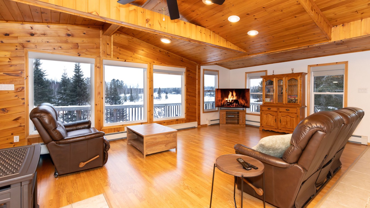 Photo of Livingroom in Unorganized Thunder Bay District