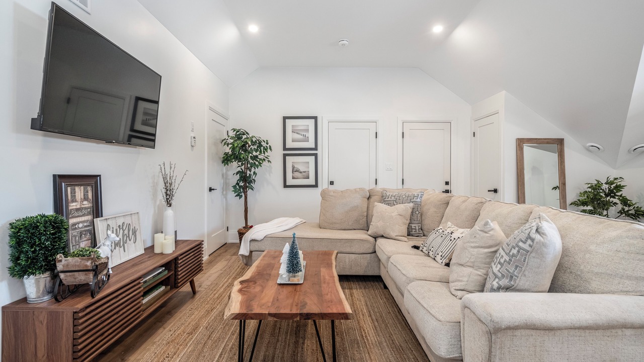 Photo of Livingroom in Cumberland Beach