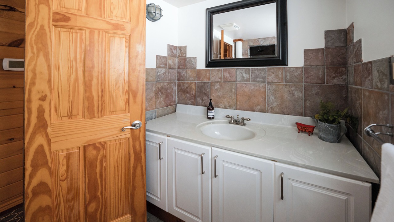 Photo of Bathroom in Bobcaygeon