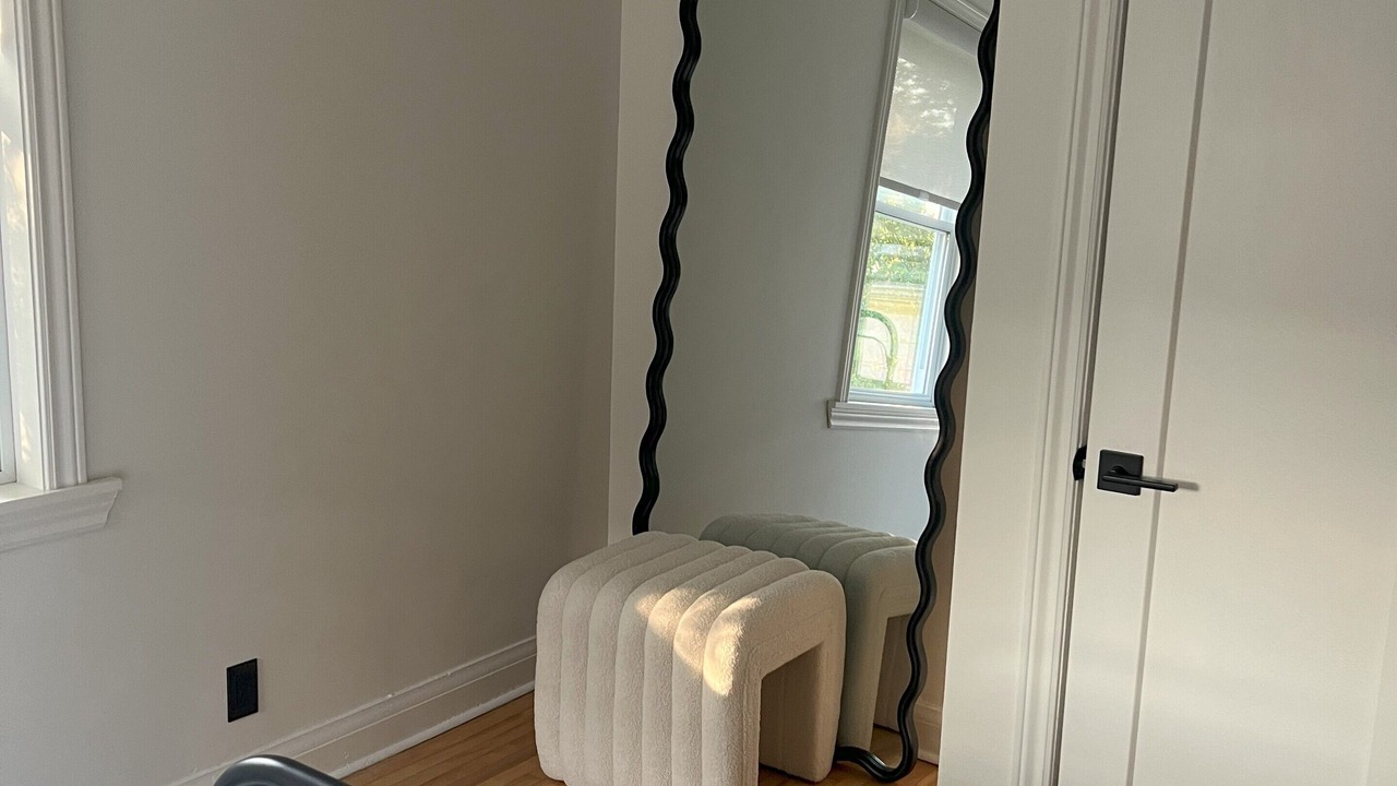 Photo of Bedroom in Belleville