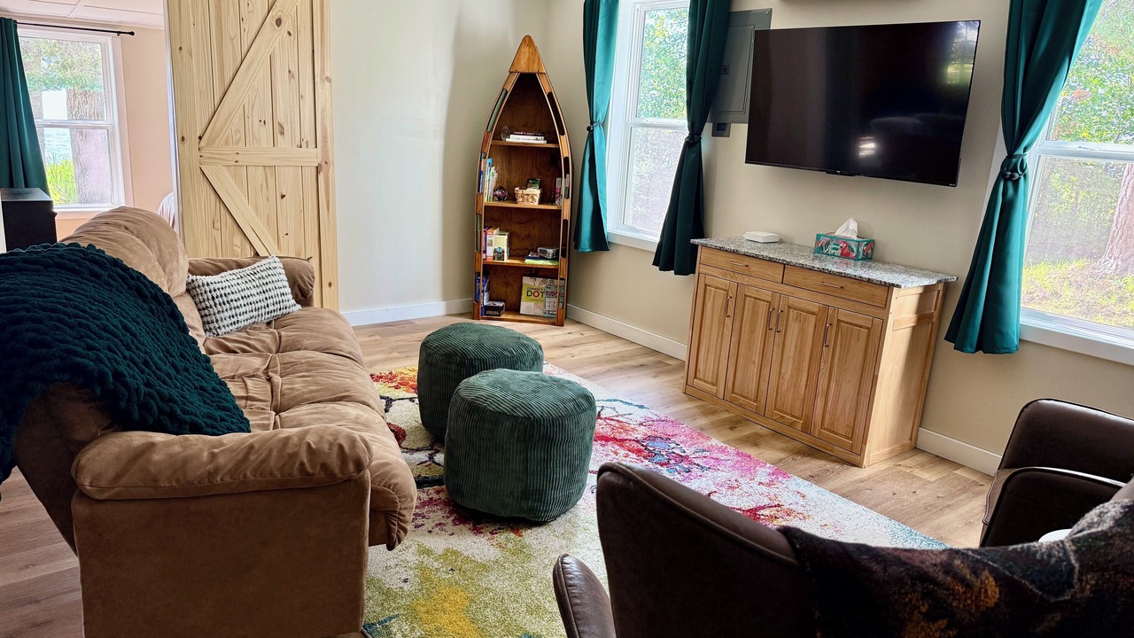 Photo of Livingroom in Remer