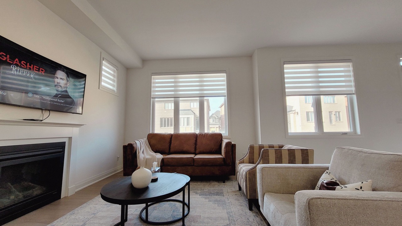 Photo of Livingroom in York Regional Municipality