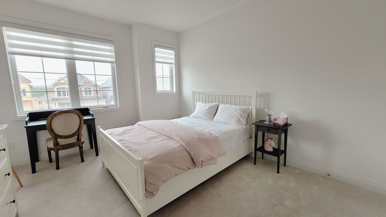 Photo of Bedroom in York Regional Municipality