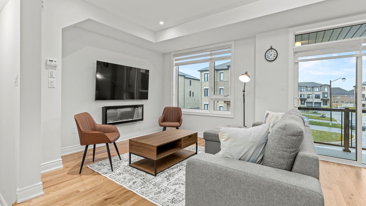 Photo of Livingroom in Vaughan