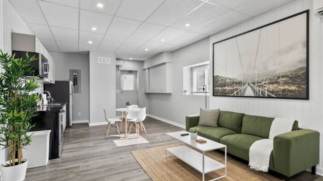 Photo of Bedroom in Walkerville