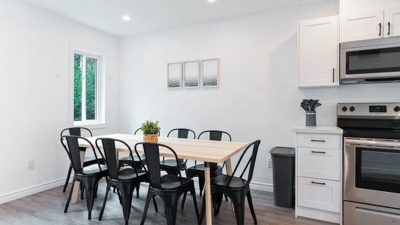 Photo of Bedroom in Barrie