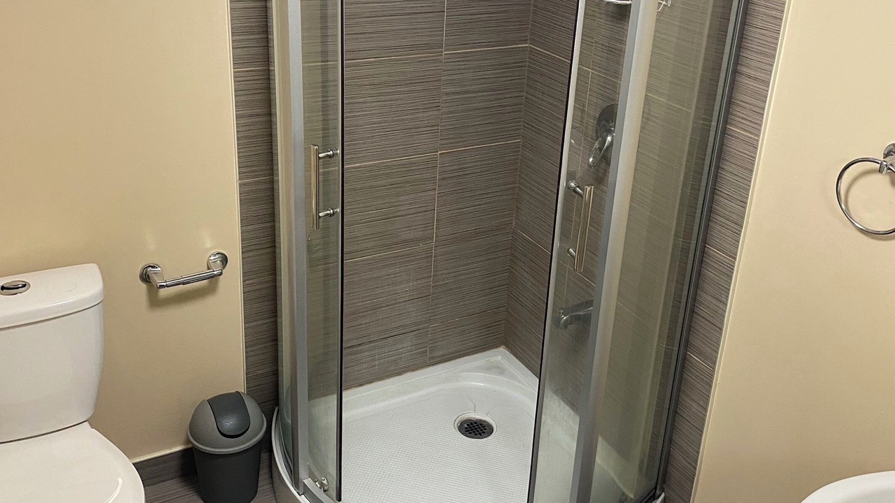 Photo of Bathroom in Meadowvale Village