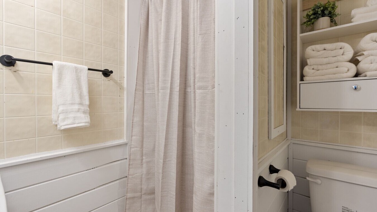 Photo of Bathroom in Walker