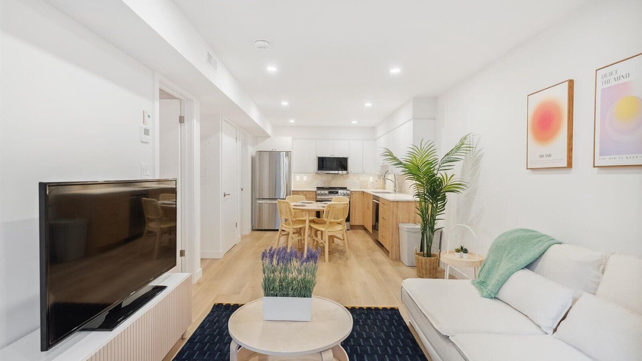 Photo of Livingroom in Midtown Toronto