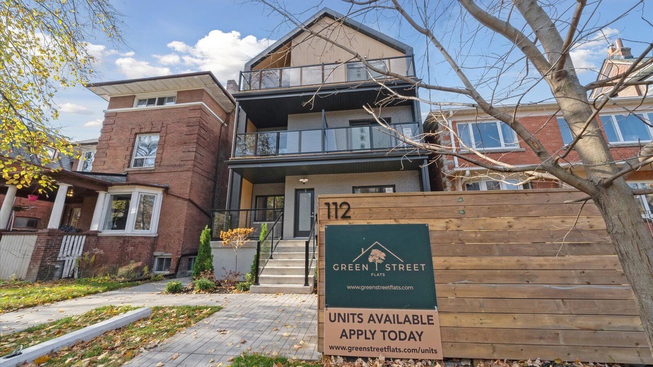 Photo of Outdoor in Midtown Toronto