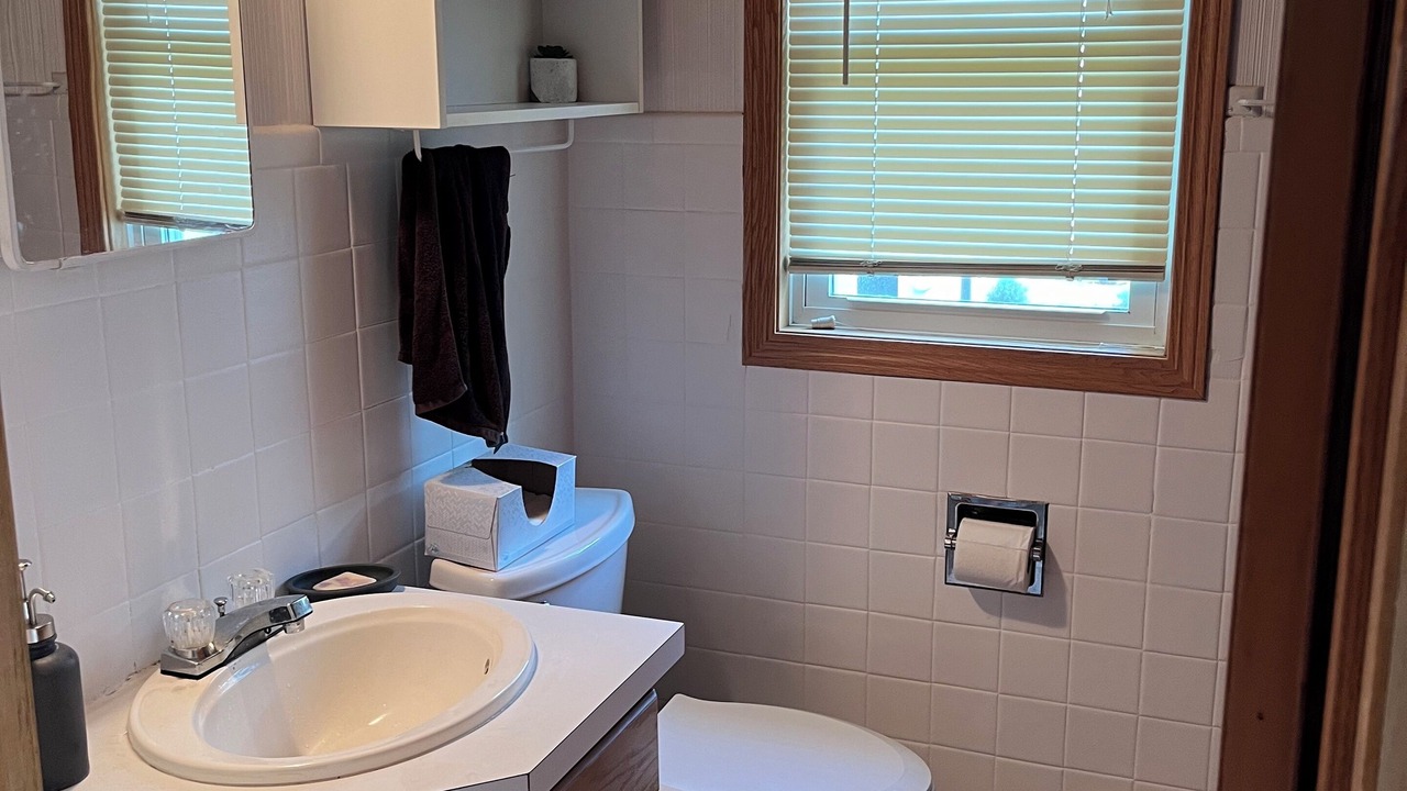 Photo of Bathroom in Melrose