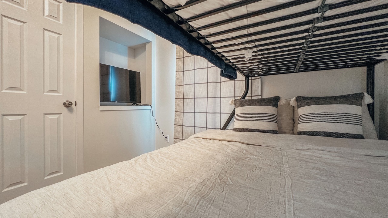 Photo of Bedroom in Northrup